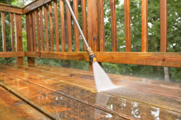 Why Choose Our Certified Pressure Washing Experts for Your Project Needs in Columbia, MS?